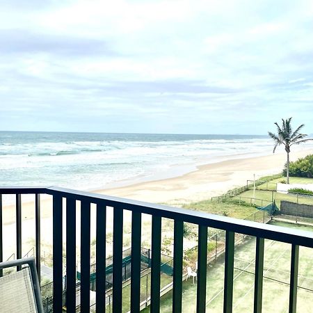 One The Esplanade Apartments On Surfers Paradise โกลด์โคสต์ ภายนอก รูปภาพ