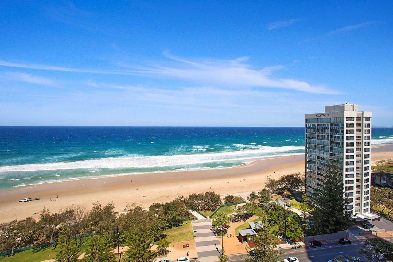 One The Esplanade Apartments On Surfers Paradise โกลด์โคสต์ ภายนอก รูปภาพ